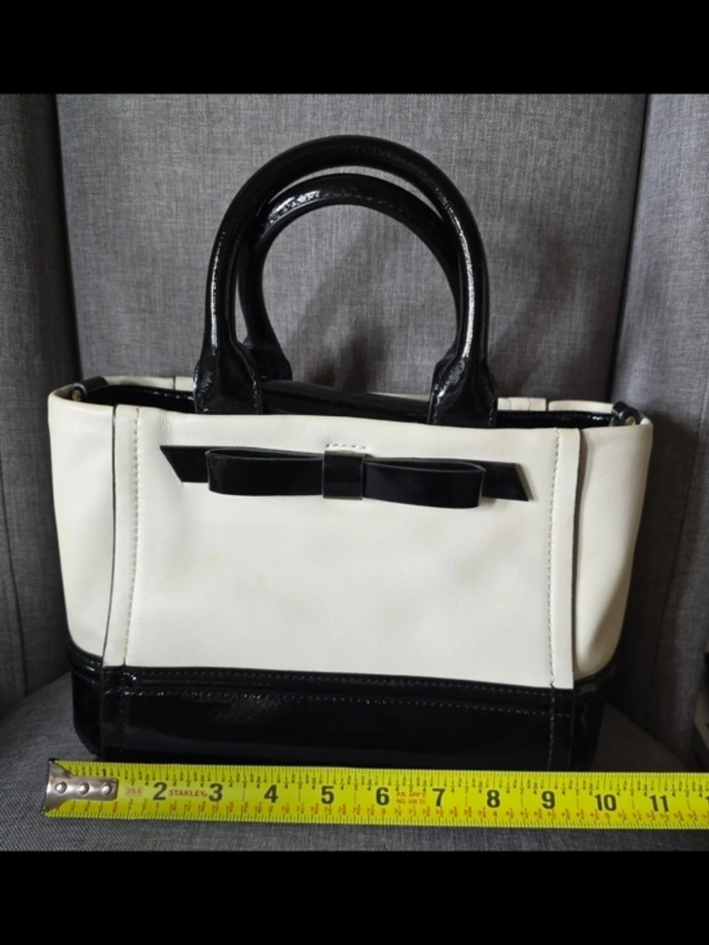 Classic Kate Spade 2-Tone White and Black Bow Tote Circa 2013